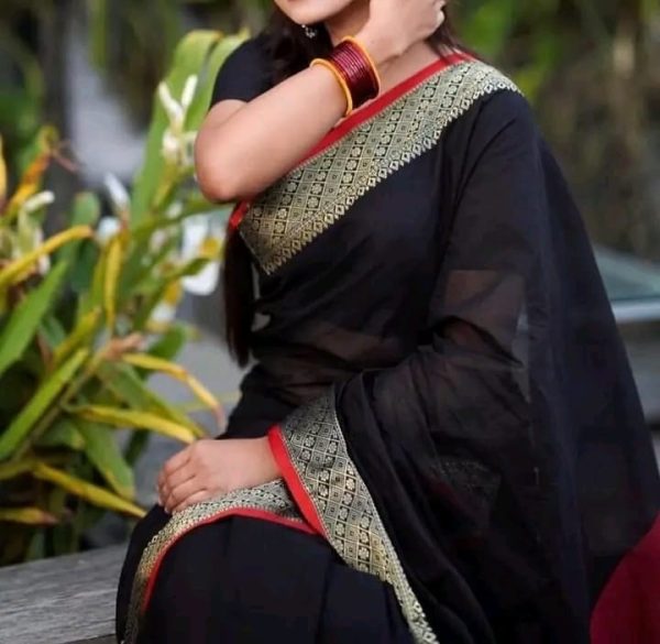 টাঙ্গাইলের সুতি  শাড়ির কম্বো প্যাকেজ  কালো কালার - Image 2
